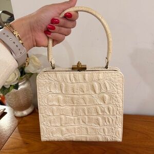 Dobbie Bags Vintage 1950 Beige Croco Embossed Top Handle Evening Bag Purse